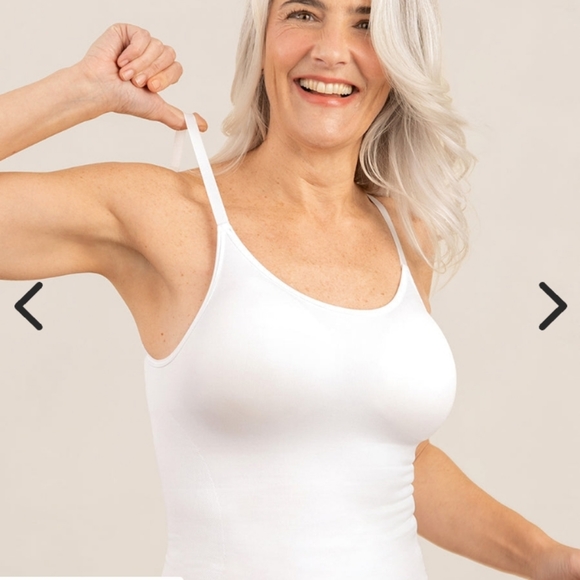 Variety of New Shapermint Essentials All Day Every Day Scoop Neck Cami/Tanks - Picture 7 of 15